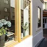 Baba Hotel